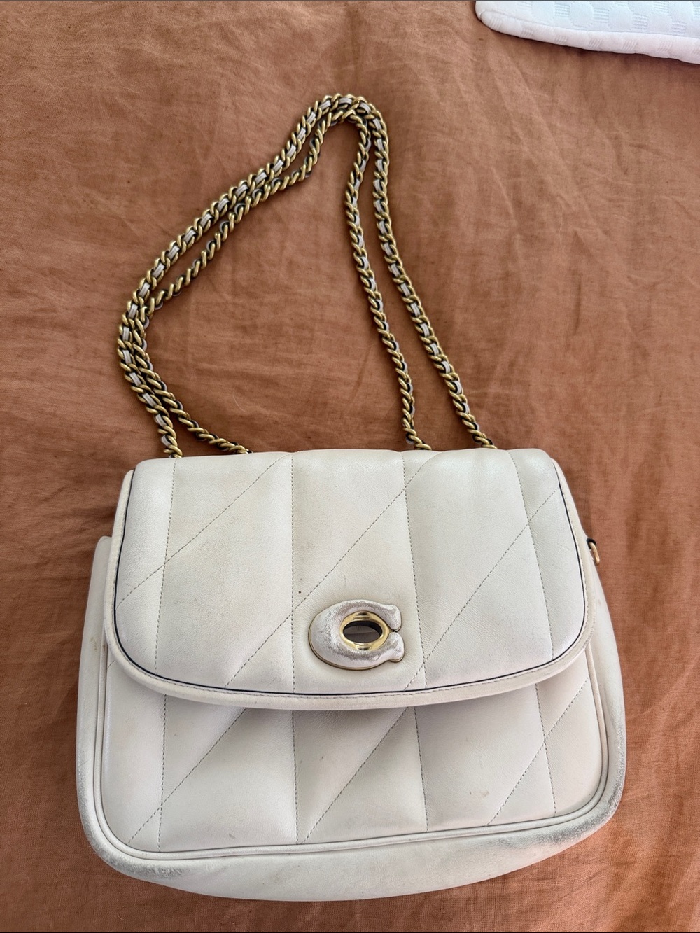 Coach Cream Quilted Leather Shoulder Bag with Gold Chain Strap